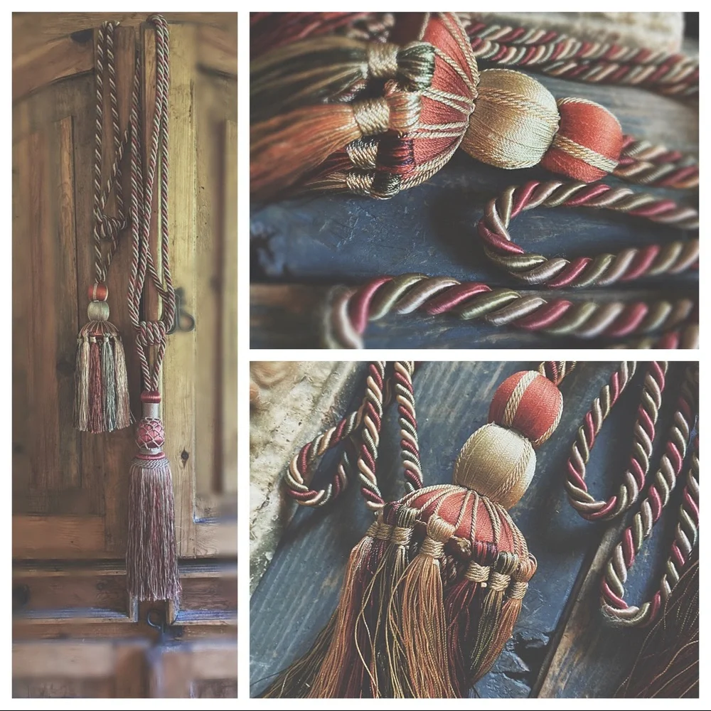 Set of 2 Ornate Chunky Decorative Tassels Furniture Ornaments Rustic Home Decor